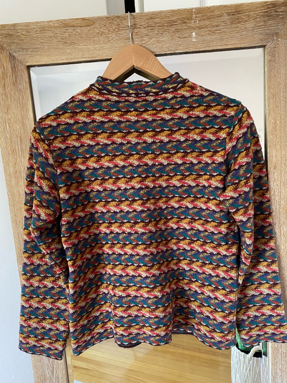 Vintage 90s Missoni Sport Multicolor Wave-Pattern Crewneck Cropped Boxy Sweater - Picture 12 of 14
